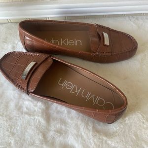 Calvin Klein Shoes Size 9.5 Brown